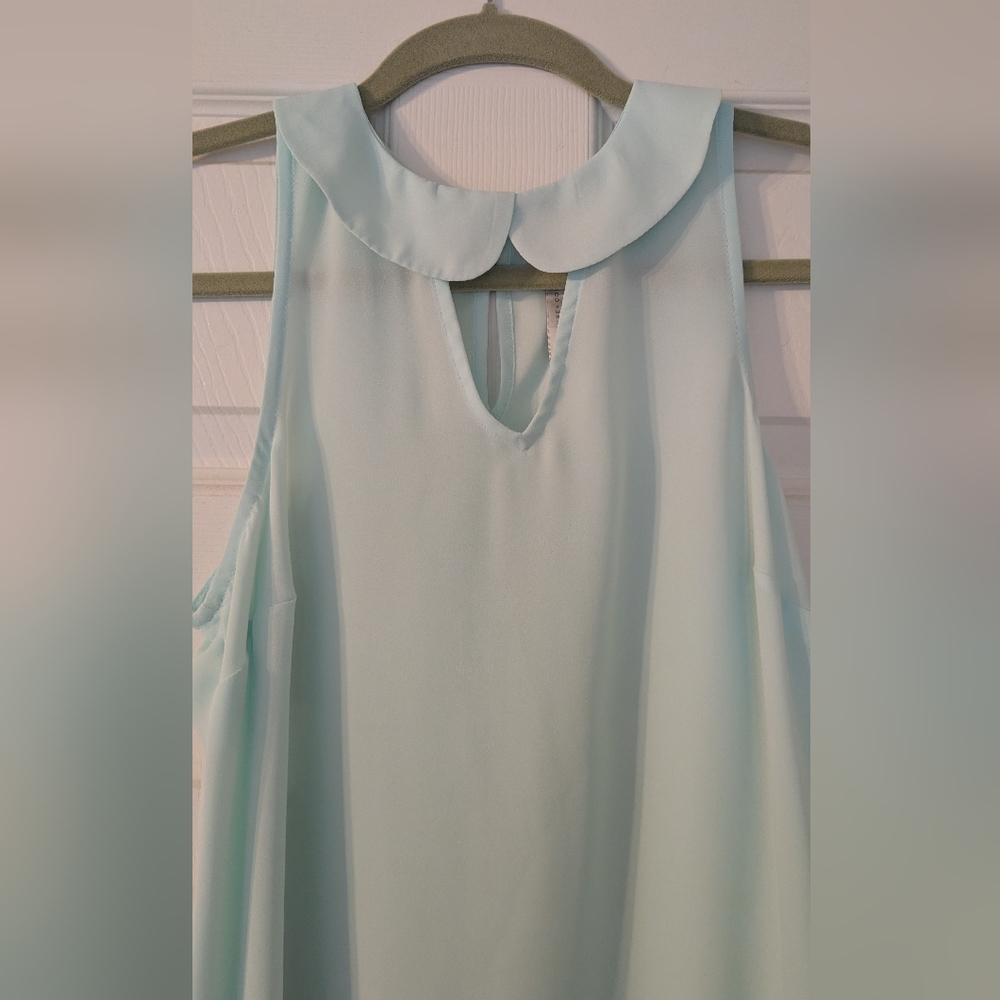 LC Lauren Conrad Mint Green Sleeveless Blouse - Picture 2 of 5